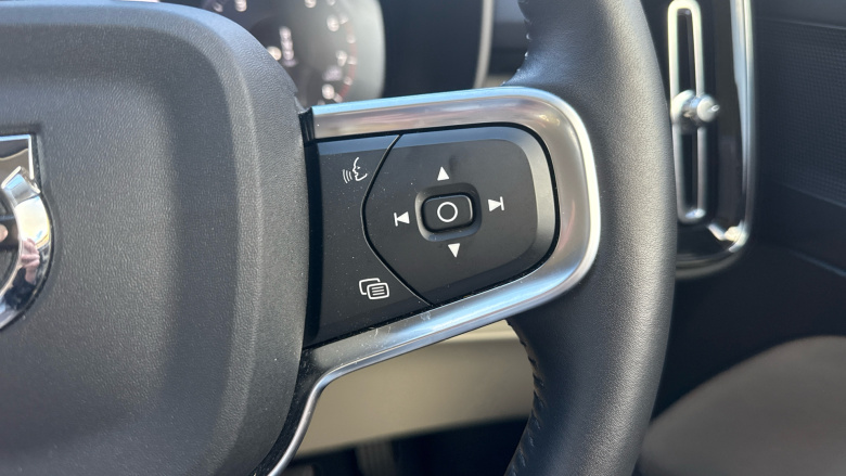 Volvo Xc40 1.5 T3 [163] Inscription Pro 5dr Geartronic Petrol Estate